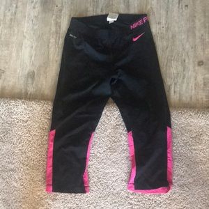 Nike Pro Crop Leggings